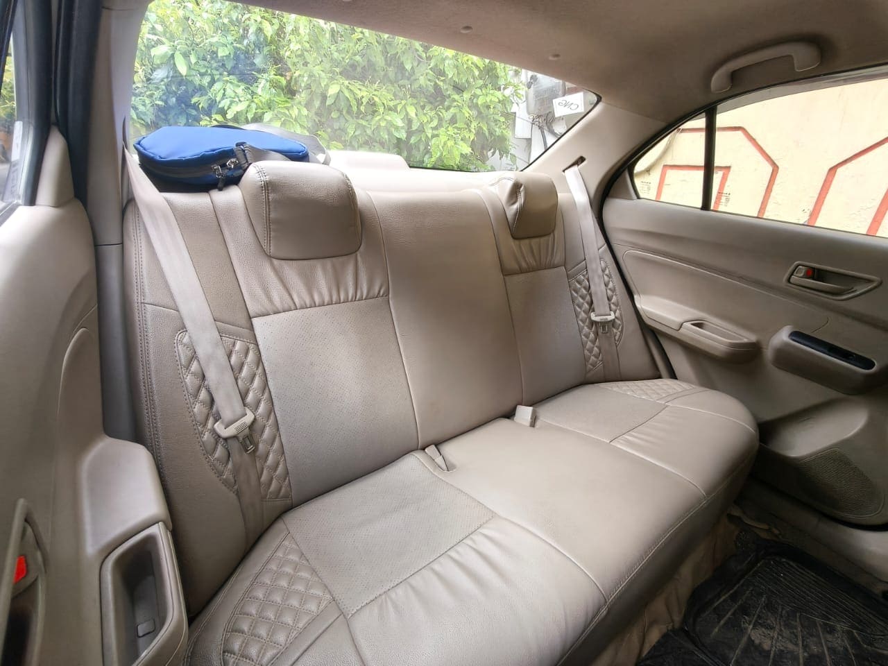 Book Swift Dzire Taxi Varanasi  to Ayodhya – Photo 2
