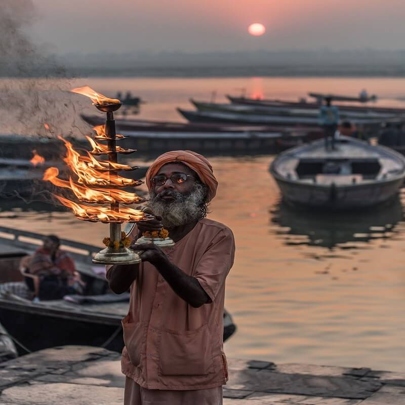 Ganga-aatri-varanasi