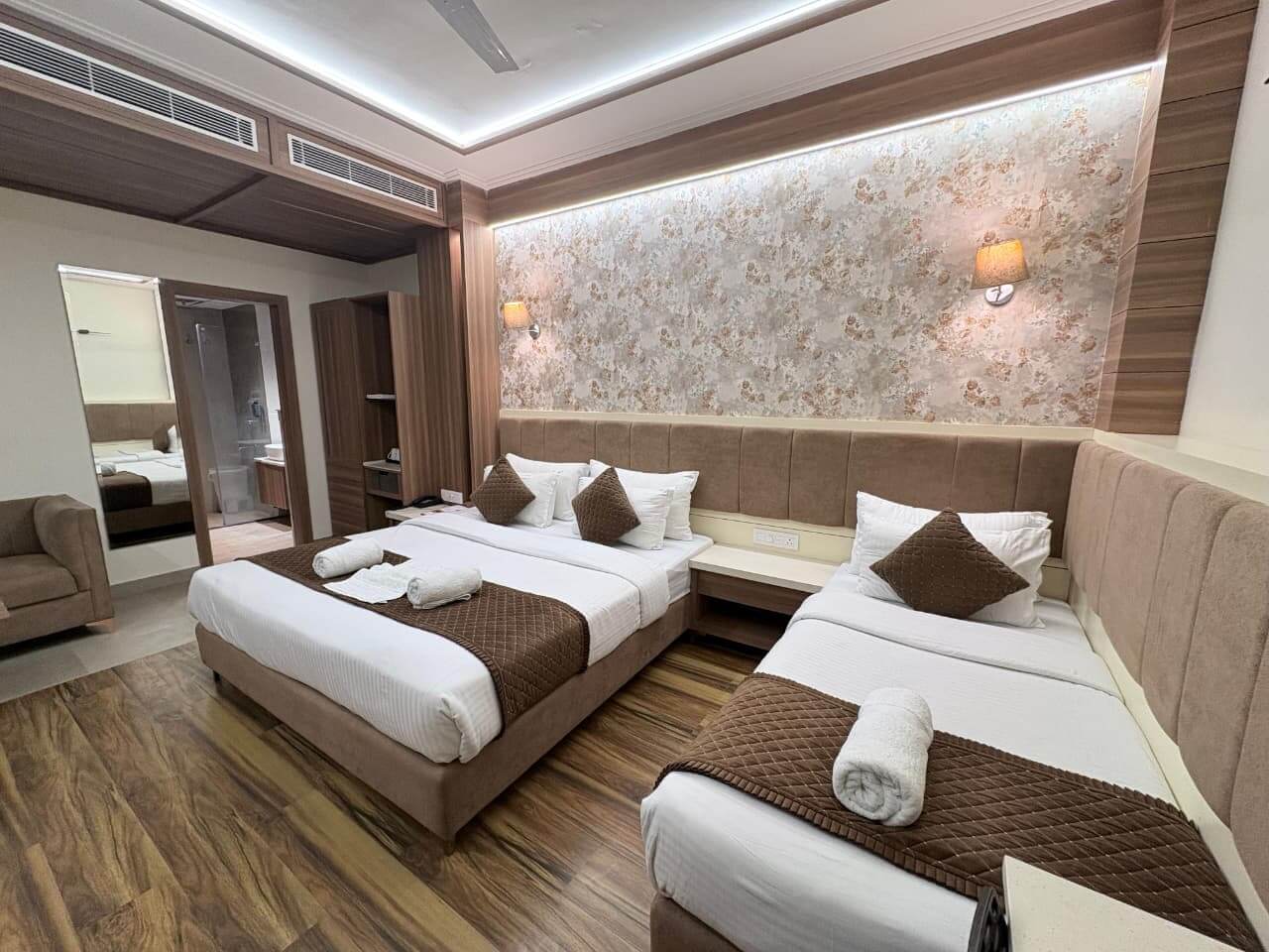 Hotel Namastubhyam by Visit Kashi — photo 11