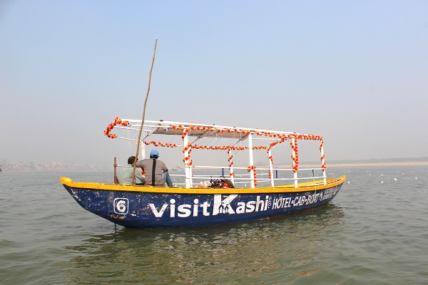 Ganga-aatri-varanasi-online-booking